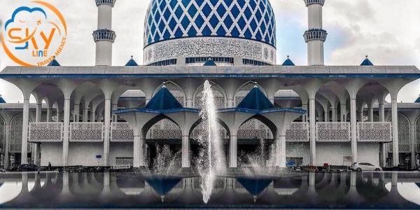 استمتع بأفضل برامج سياحة في ماليزيا مع سكاي